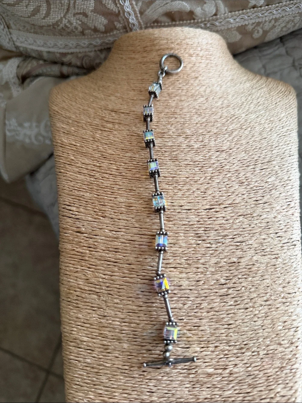 N/A toggle clasp